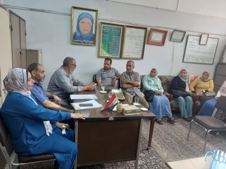 محافظ أسيوط: مديرية العمل تنظم ندوات حول حماية المرأة وتعزيز تكافؤ