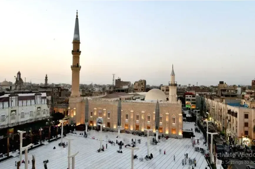 الأعلى للشئون الإسلامية يعلن فتح باب التقدم لمنحته للطلاب الوافدين بالأزهر الشريف
