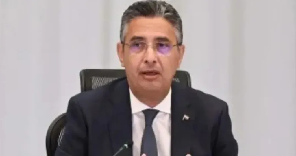وزير التموين يلتقي بعدد من أعضاء مجلسي النواب والشيوخ