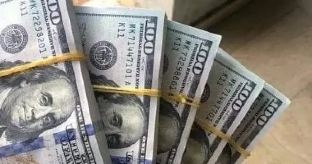 ضبط قضايا اتجار في العملات الاجنبية بقيمة 9 ملايين جنيه