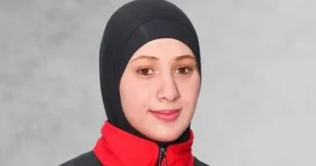 تكريم عبير مصطفى لإحرازها 6 ميداليات ذهبية في بطولة إفريقيا للناشئين والشباب