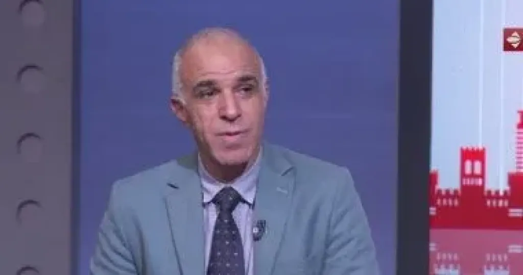 أحمد فؤاد أنور: الانقسام الإسرائيلى ليس جديدا والنصر التام فى غزة أصبح محل سخرية