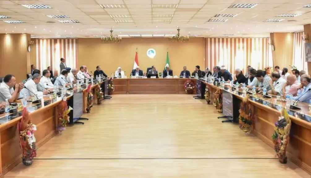الزراعة تبدأ مبكرًا مواجهة حرق قش الأرز بالشرقية تنفيذًا لتوجيهات ”فاروق”