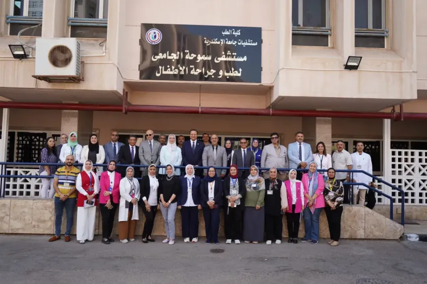 رئيس ”الاعتماد والرقابة الصحية” يبحث مع جامعة الإسكندرية جاهزية المستشفيات لتطبيق التأمين الصحي الشامل