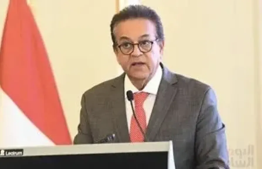 وزير الصحة يوجه بمكافأة جميع العاملين المنضبطين بمركز طبى الريحان