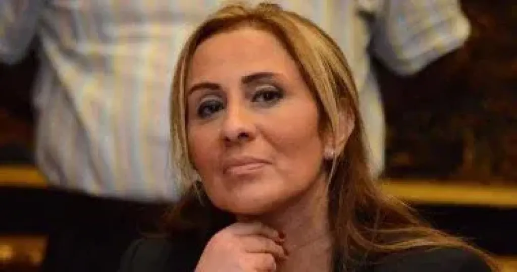 القناة الأولى توضح سبب تأخير نشرة السادسة