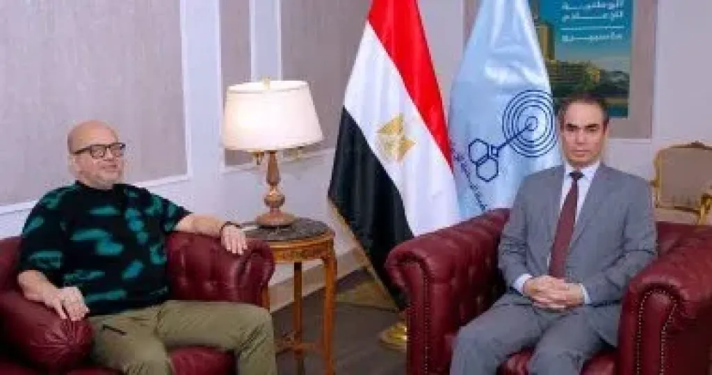 عمر طاهر على شاشة التليفزيون المصري قريباً