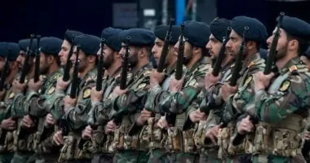 وزير الدفاع الإيرانى: سنستخدم صواريخ جديدة حال تكرار العدوان الإسرائيلى