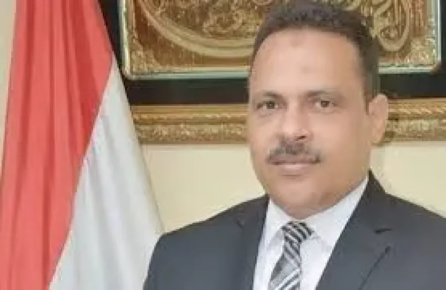 محافظ الشرقية يزور مصابي حادث إنهيار عقارالزقازيق بمستشفيات الجامعة