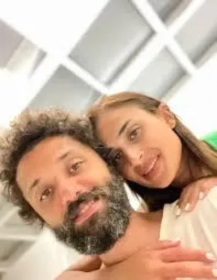 مكالمة دعم وحب من كريم عبد العزيز لزوجته آن الرفاعى بعد شائعات انفصالهما