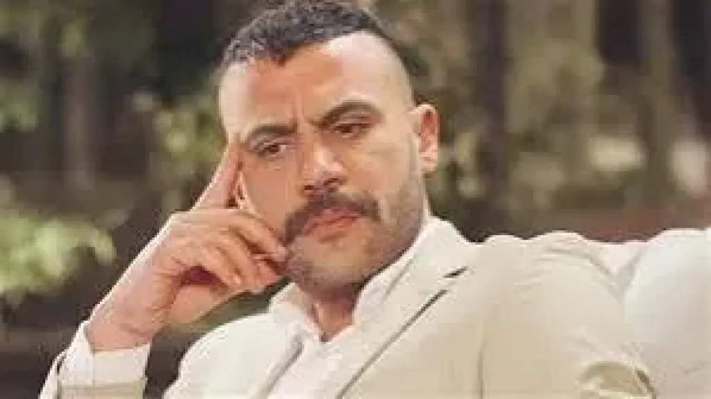 ”صقر وكناريا”، محمد إمام يتعرض للنصب على يد عصابة