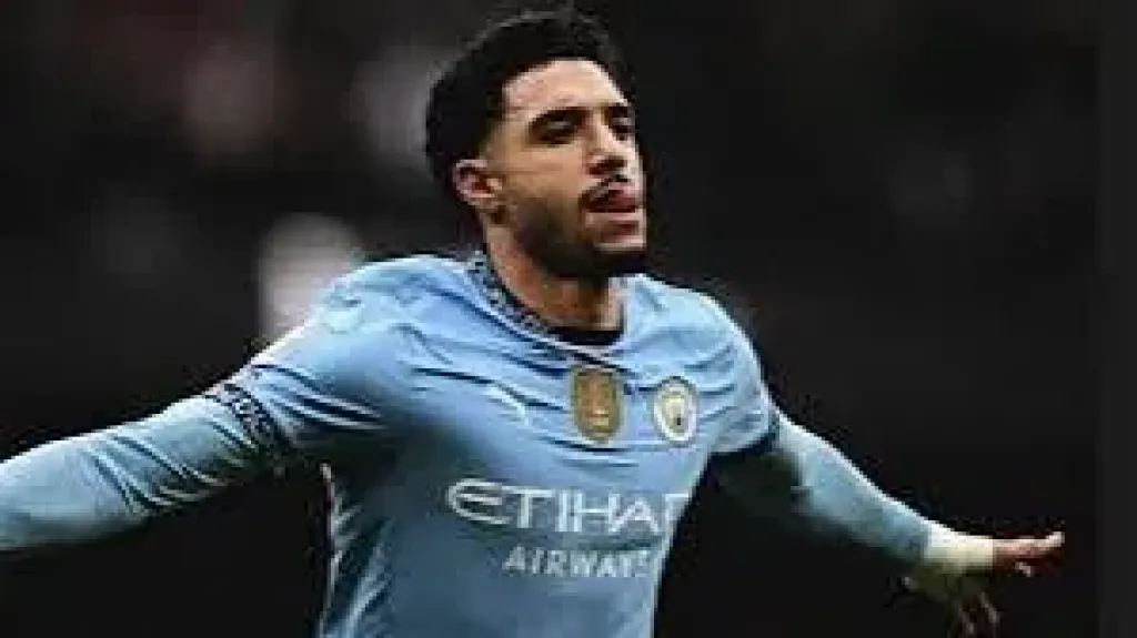 عمر مرموش يُفاجئ الجميع بأصعب مدافع واجهه فى الدورى الإنجليزى
