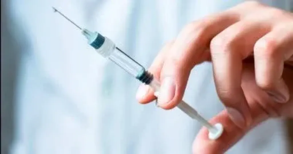 التحقيق فى اتهام مركز تجميل بالمهندسين بالتسبب فى دخول فتاة غيبوبة كاملة