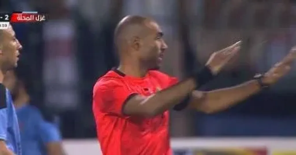 محمود وفا حكما لمباراة الاتحاد والبنك الأهلى والسيد للإسماعيلى والطلائع