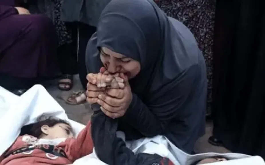 مدير إعلام ”أونروا”: قطاع غزة وصل إلى ذروة الكارثة الإنسانية