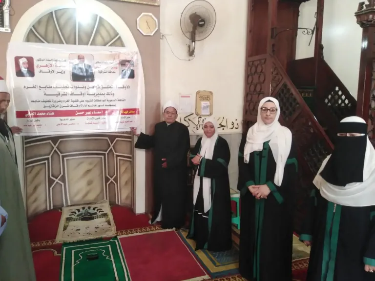 أوقاف الشرقية تعلن انطلاق قافلة دعوية لمواجهة مخاطر «الغُرم» | صور