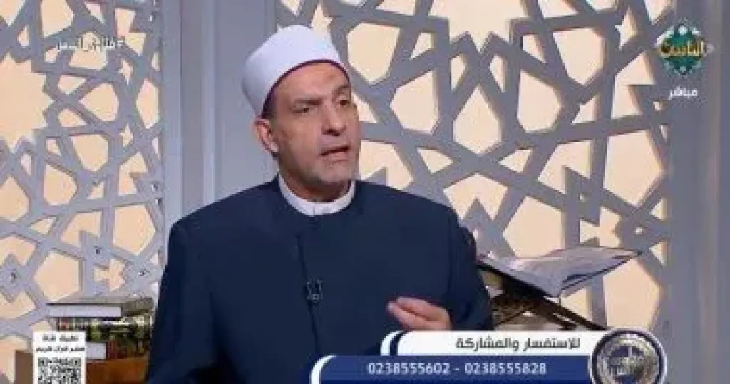 ما حكم استخدام ملابس المتوفى أو التصدق بها؟.. أمين الفتوى يجيب