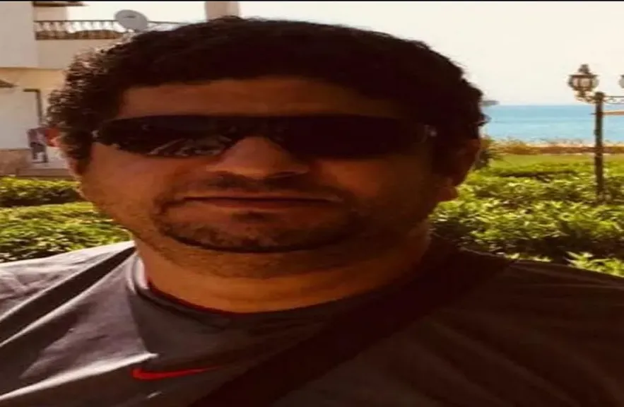 وفاة المخرج المسرحي عمرو سامي.. وزملاؤه ينعونه بكلمات مؤثرة