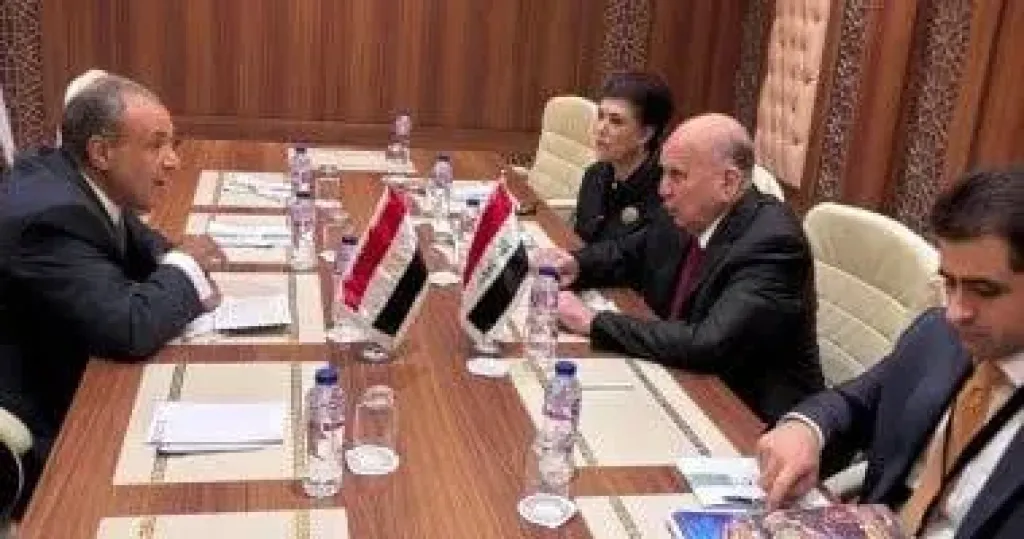 وزيرا خارجية مصر والعراق يؤكدان رفضهما لسياسة تجويع الفلسطينيين فى غزة