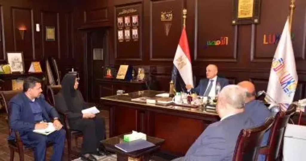 محافظ الأقصر يوجه باستكمال المرافق والتشجير بـ”الإسكان الاجتماعي”