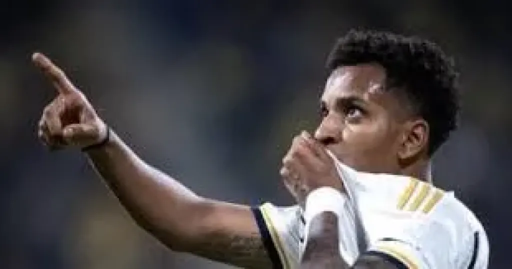 ليفربول يخطط لخطف رودريجو من ريال مدريد بدلا من إيزاك