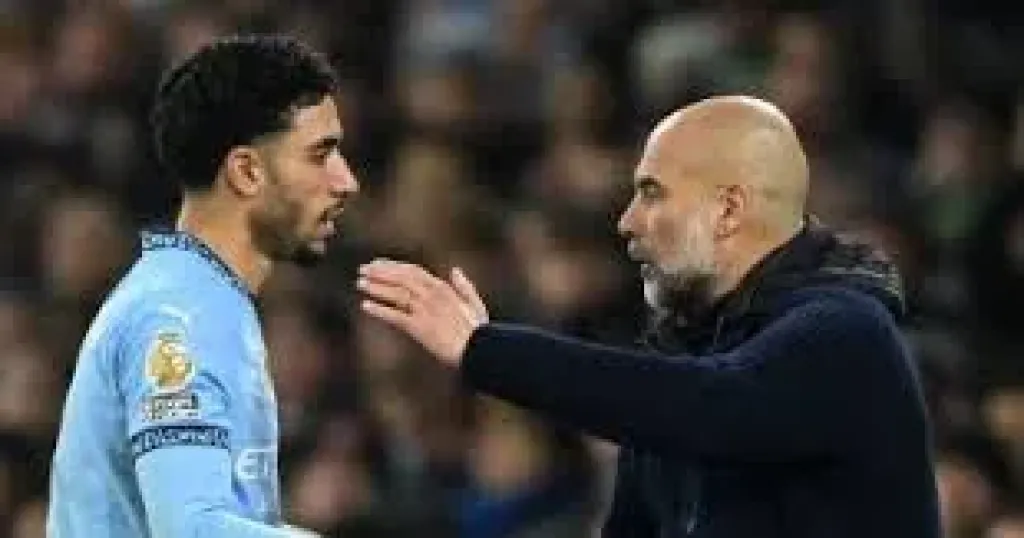عمر مرموش يشعل غضب جماهير مانشستر سيتى بعد قرار جوارديولا الصادم