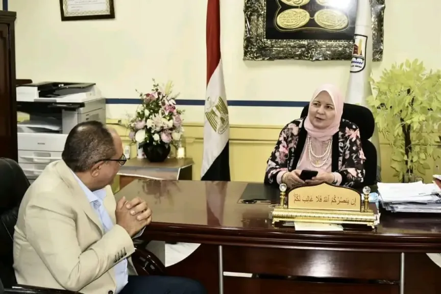 وكيل تعليم بني سويف تلتقي مدير تعليم الكبار لتعزيز سبل التعاون