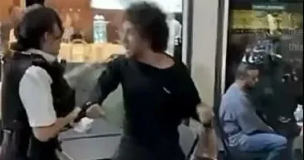 حقوق الإنسان والمواطنة: ما حدث مع أحمد عبد القادر ببريطانيا ازدواجية فى المعايير