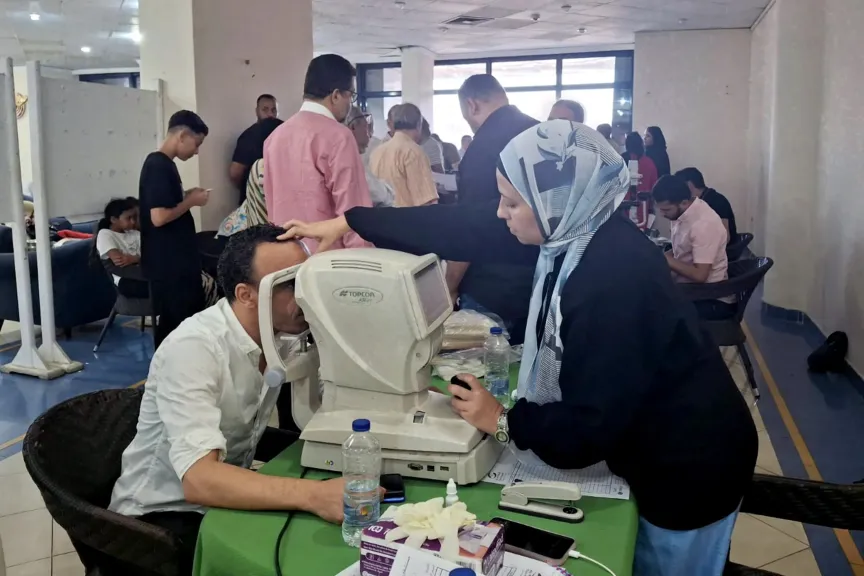 بسبب الإقبال الكبير.. غدًا يوم إضافي لقافلة العيون المجانية بنقابة الصحفيين بالتعاون مع مستشفى الرواد
