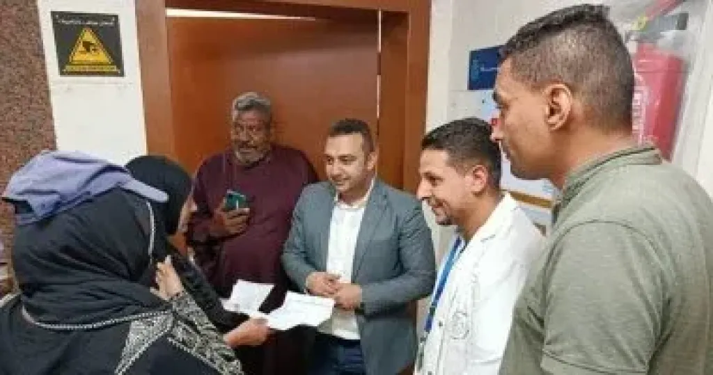 مدير فرع الرعاية الصحية بالأقصر يتابع الخدمات الطبية بمركز طب أسرة الكرنك الجديد