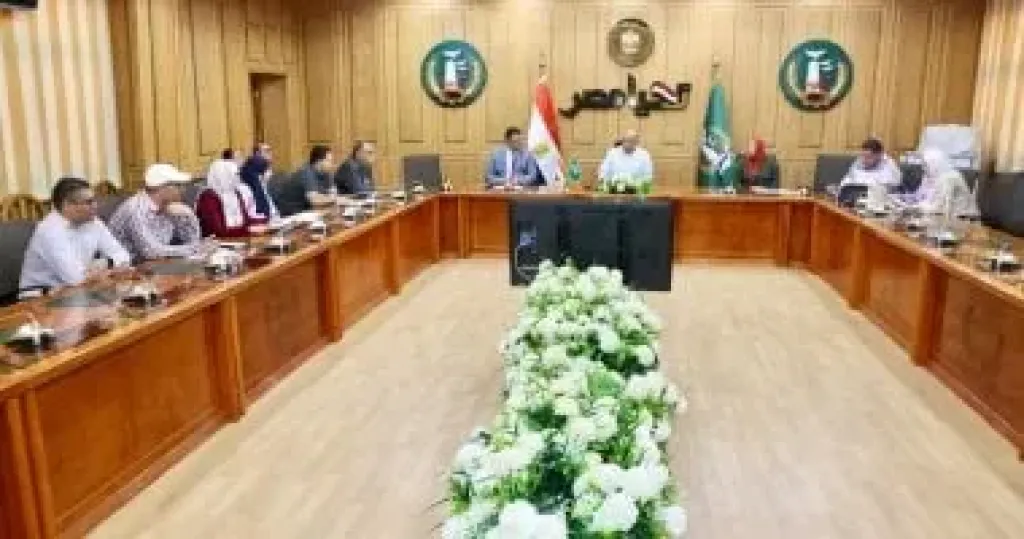 نائب محافظ المنوفية يعقد اجتماعا تنسيقياً لبحث آليات عمل اللجان المختصة بمراجعة الأمن والسلامة