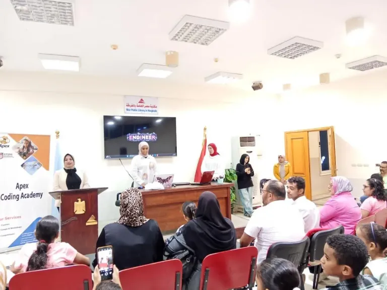 طلاب «تحيا مصر» بالبحر الأحمر يختتمون ورش عمل البرمجة للأطفال