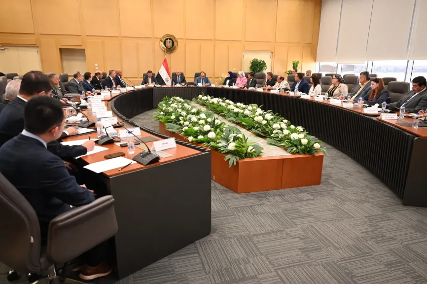 ”الوزير: خطة متكاملة لتعظيم زراعة وتصنيع الكتان وزيادة القيمة المضافة”