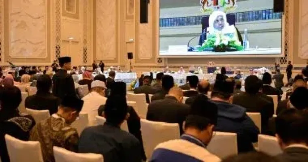 كبارُ فقهاء الأمّة يجتمعون في ماليزيا تحت مظلّة المجمع الفقهي برابطة العالم الإسلامي