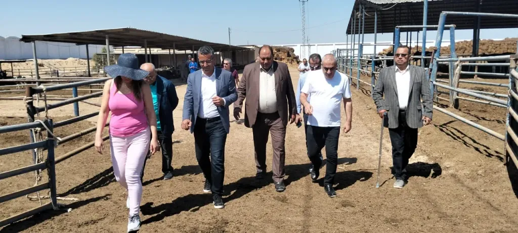 وزير الزراعة اللبناني يتفقد مشروعات تنموية في النوبارية والإسكندرية