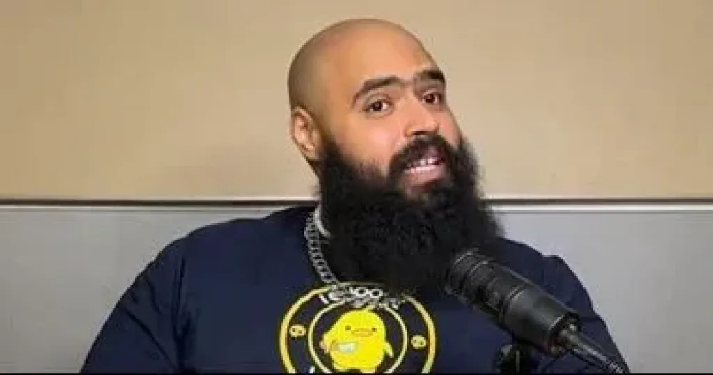 جنايات القاهرة تقضى بالتحفظ على أموال التيك توكر محمد عبد العاطى
