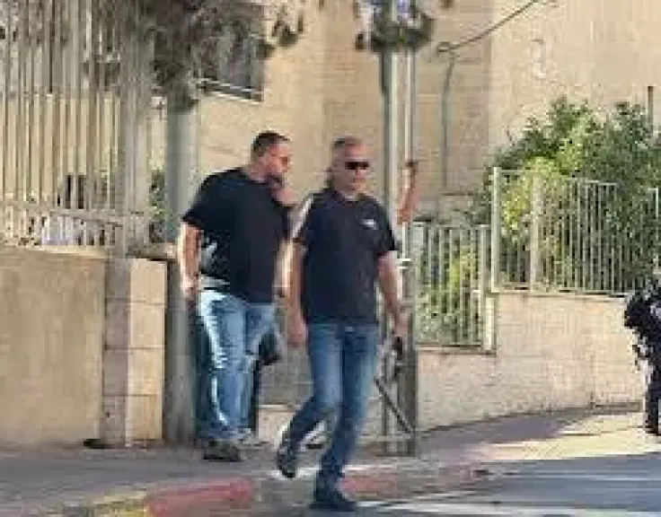الاحتلال يحاصر ”البالطو الأبيض”.. اعتقال نقيب الأطباء ومنع الانتخابات بالقدس