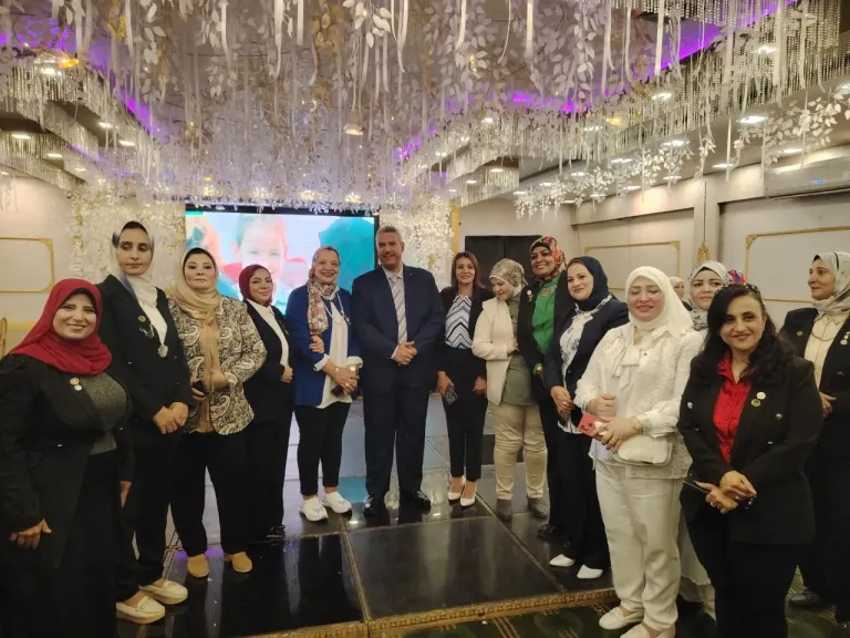 تكريم مدير إدارة التدريب بالسكة الحديد  ضمن أفضل 100شخصية نسائية متميزة فى العمل العام