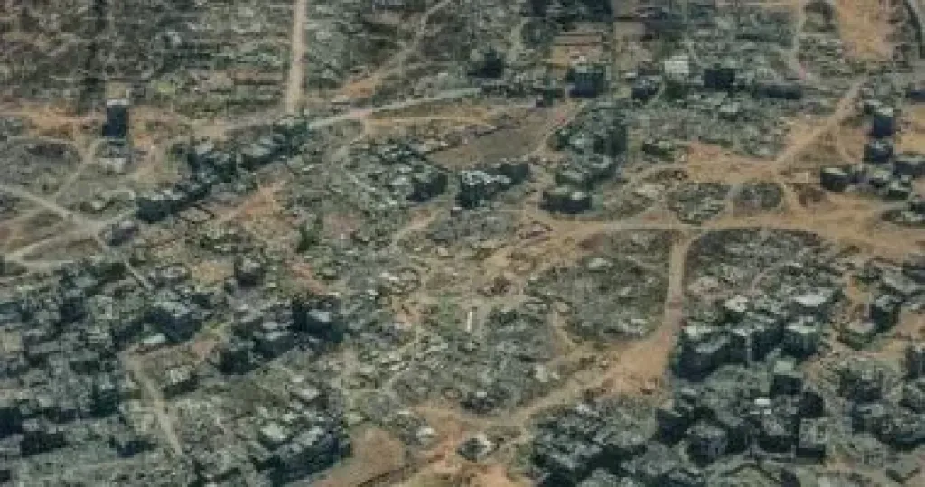 مصطفى بكري منفعلاً: البيوت تسقط على ساكنيها والناس تموت جوعاً في غزة
