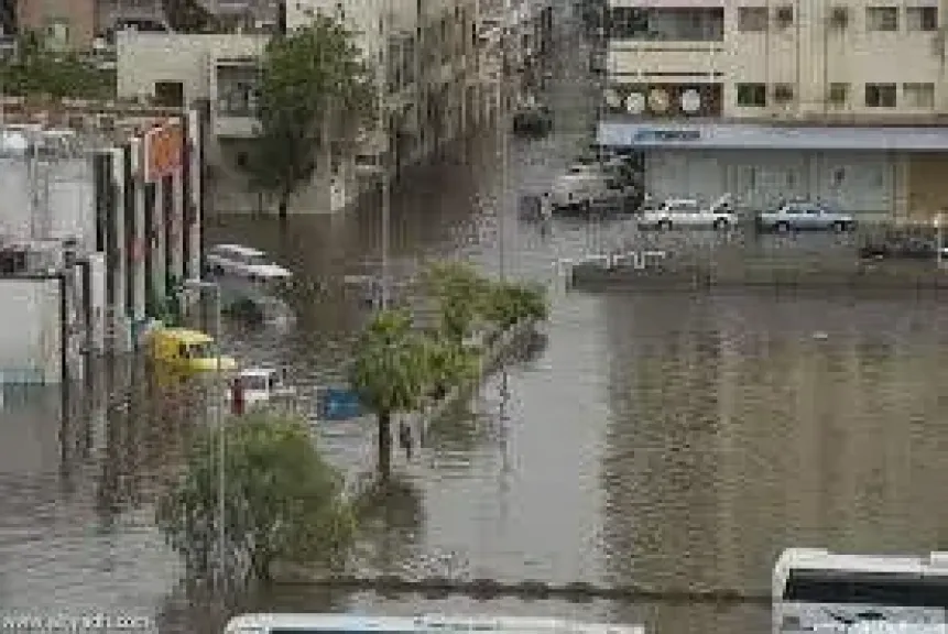 ارتفاع حصيلة ضحايا الفيضانات في جزيرة ”بالي” الإندونيسية إلى 16 شخصا