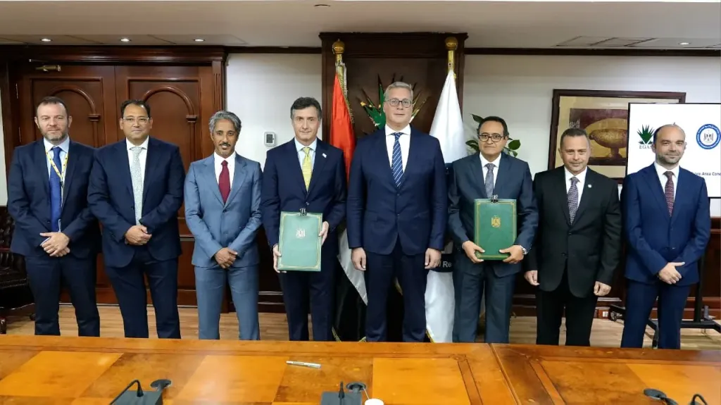 توقيع 4 اتفاقيات جديدة لزيادة استثمارات البحث عن الغاز في البحر المتوسط والدلتا