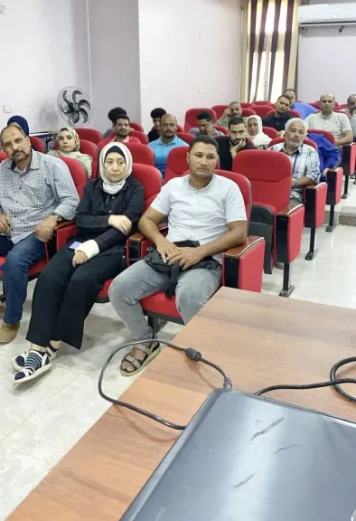 ندوة عن السلامة والصحة المهنية بكلية التجارة جامعة الزقازيق