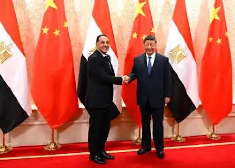 رئيس الوزراء يدعو الرئيس الصينى للمشاركة فى حفل افتتاح المتحف المصرى الكبير
