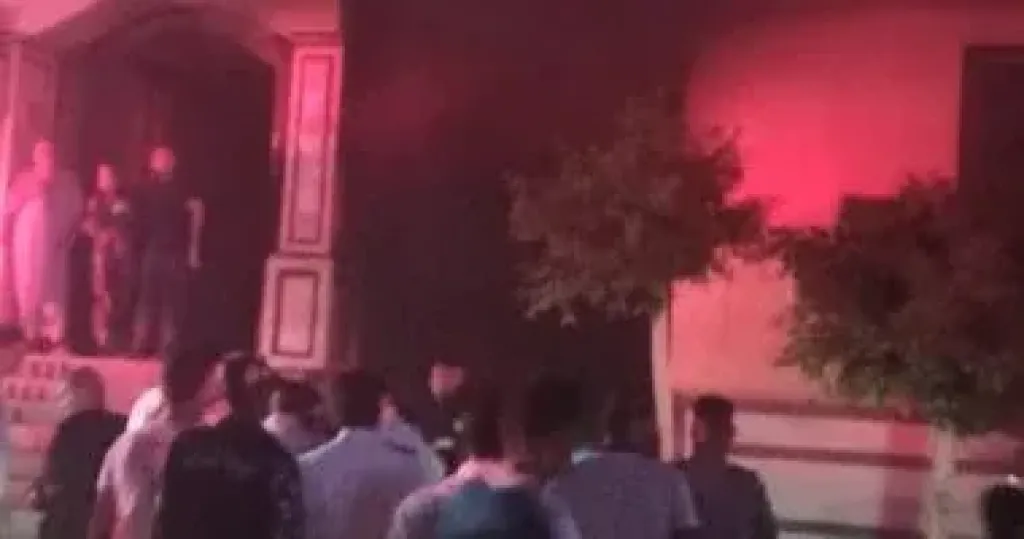 حريق بمصنع ملابس في كفر الشيخ وإصابة شخص باختناق