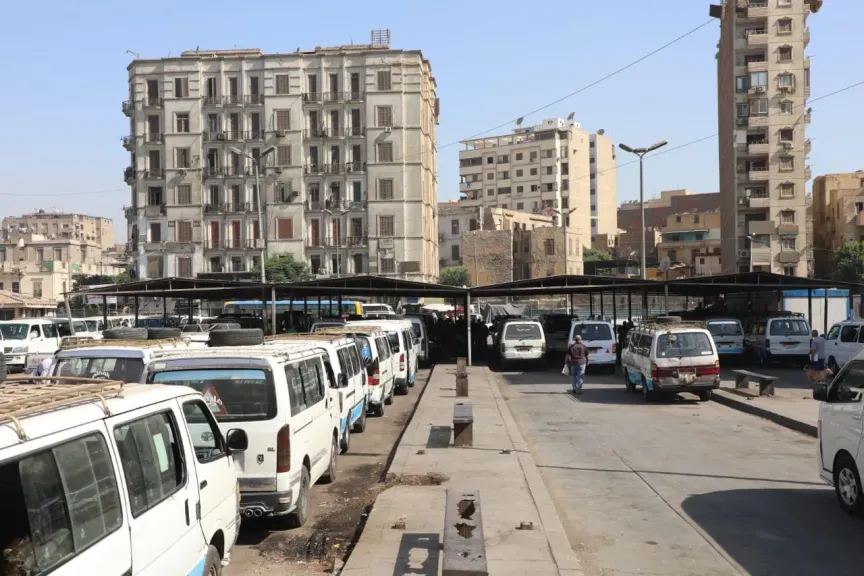 محافظ القاهرة؛ نقل سيارات الميكروباص بالمواقف العشوائية بكوبرى الليمون وميدان رمسيس  لموقف  احمد حلمى