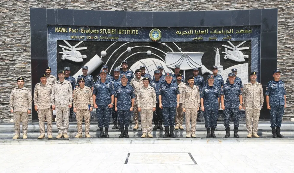 قائد القوات البحرية يلتقى رئيس أركان القوات البحرية الملكية السعودية