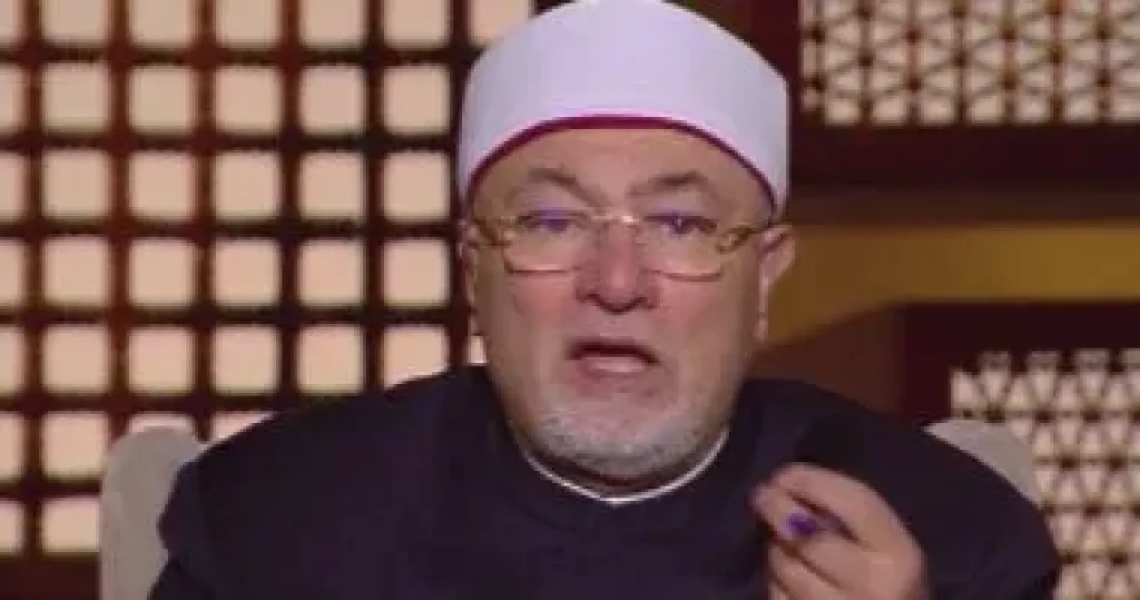 خالد الجندي يوضح معنى آية ”يا أيها الذين آمنوا صلوا عليه وسلموا تسليما” يـ ”لعلهم يفقهون”