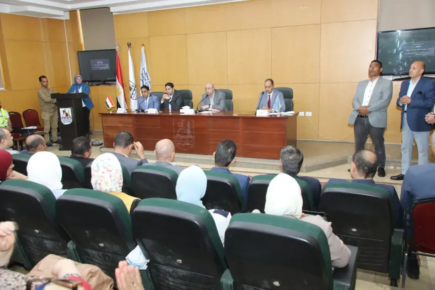 محافظ بني سويف يشهد المؤتمر التحضيري لمناقشة الإستراتيجية الوطنية لمكافحة المخدرات