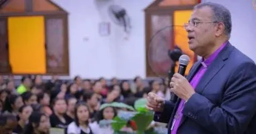 رئيس الطائفة الإنجيلية يهنئ الرئيس السيسى والشعب المصرى بذكرى المولد النبوى