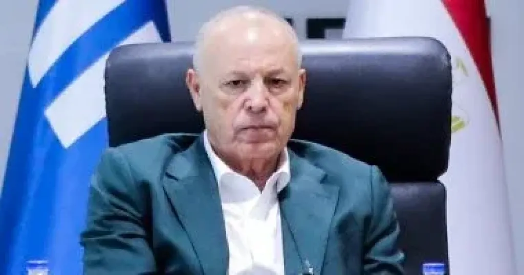 أبو ريدة يشدد على التزام كافة المنتخبات بسياسة الاتحاد ويحذر من استخدام السوشيل